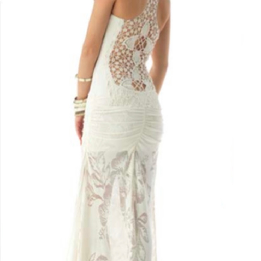 SKY PHIA-BONE-BONE-LARGE NWT Never worn. Brand new.